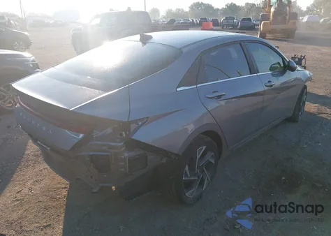 2024 Hyundai Elantra Sel из США, поврежденный, VIN KMHLS4DG9RU772889